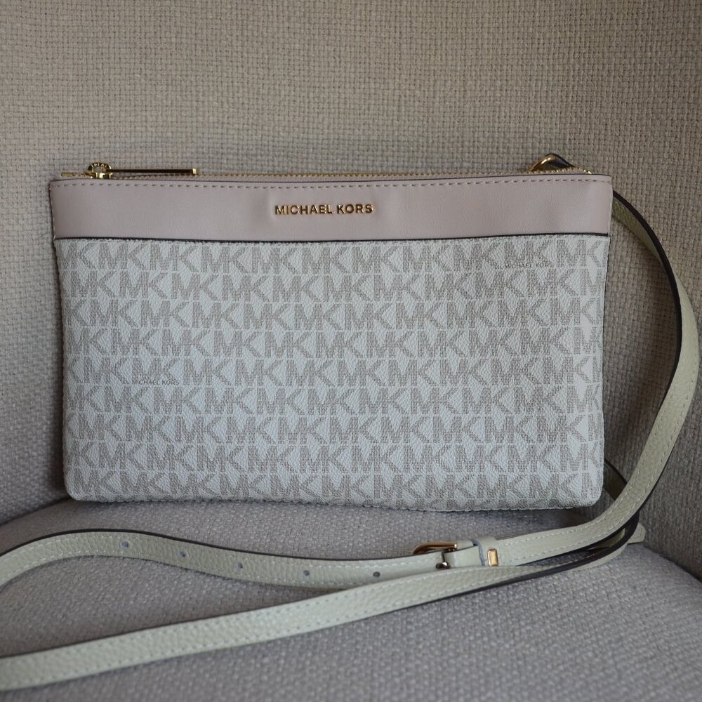 Michael Kors Crossbody Pouchette Pouch White & Pink